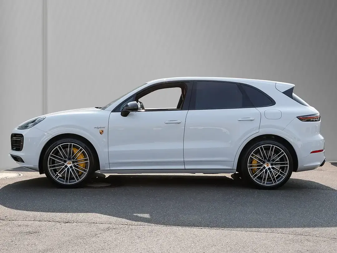 Porsche Cayenne E-Hybrid Turbo S - Thumbnail 4