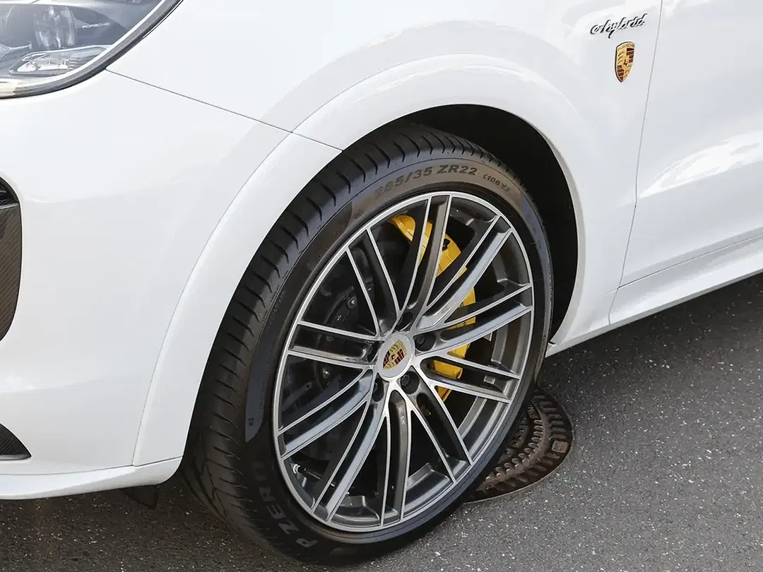 Porsche Cayenne E-Hybrid Turbo S - Thumbnail 7