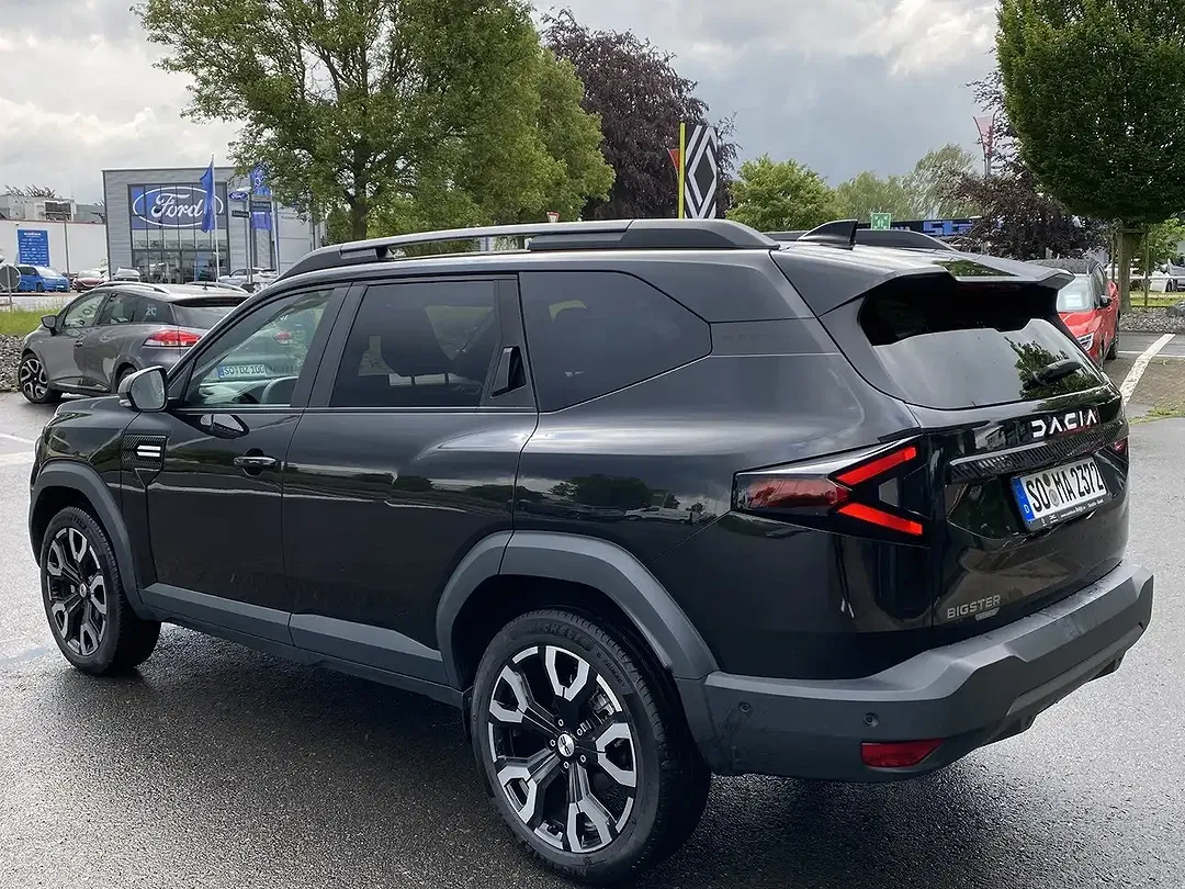 Dacia Bigster Hybrid Journey - Thumbnail 8