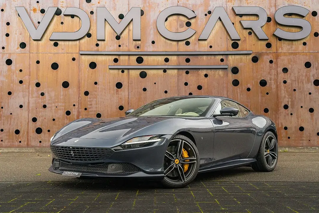 Ferrari Roma - foto 1