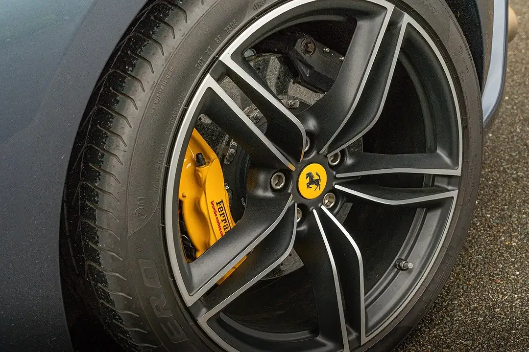 Ferrari Roma - Thumbnail 10