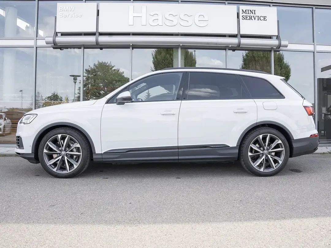 Audi Q7 55 TFSI e Matrix LED S line sport - Thumbnail 10
