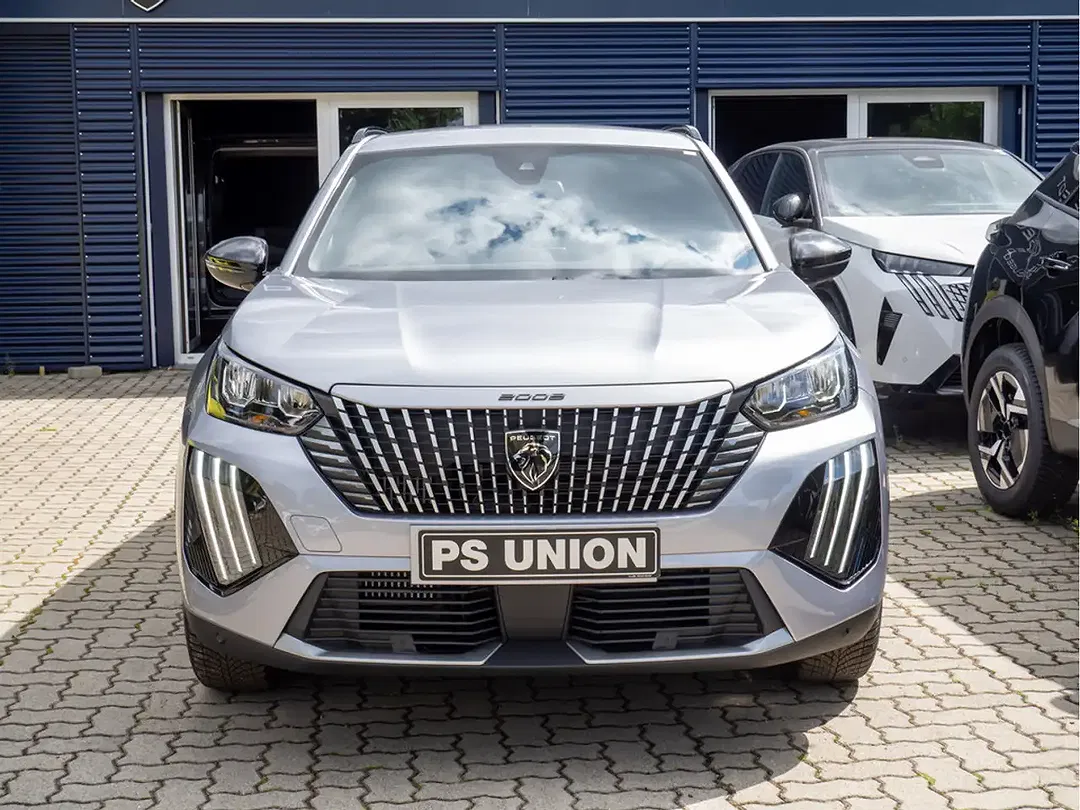 Peugeot 2008 110 Hybrid Allure - Thumbnail 12