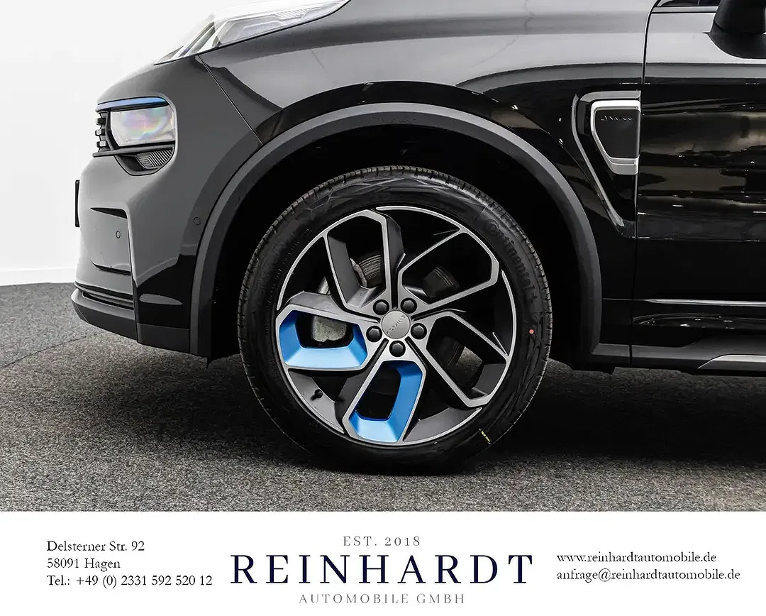Lynk & Co 01 - Thumbnail 11