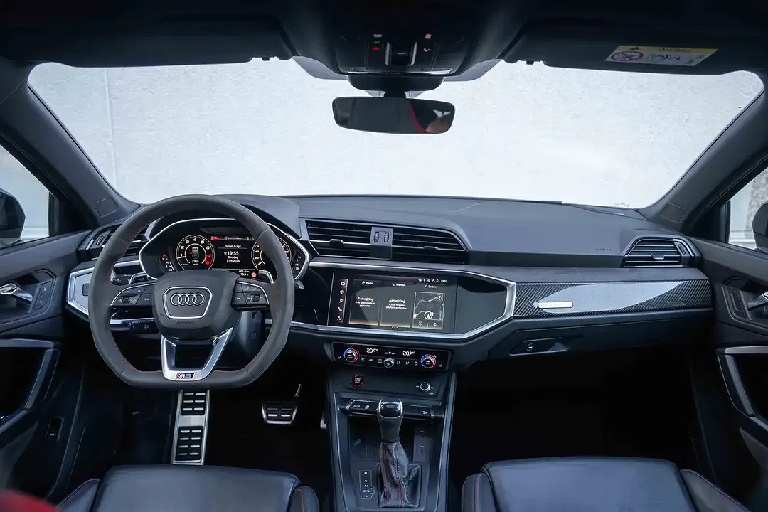 Audi RS Q3 2.5 TFSI Matrix LED Sportback - Thumbnail 11