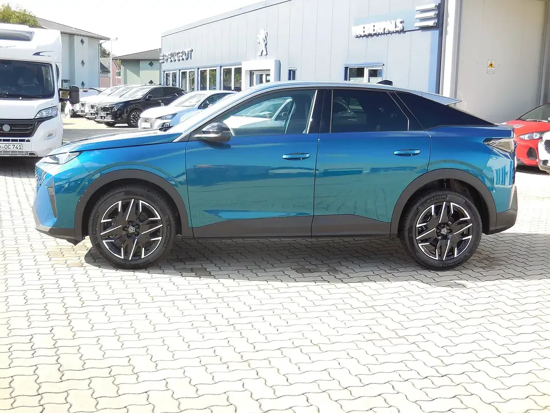 Peugeot 3008 145 e-DSC6 Hybrid Allure - Thumbnail 2