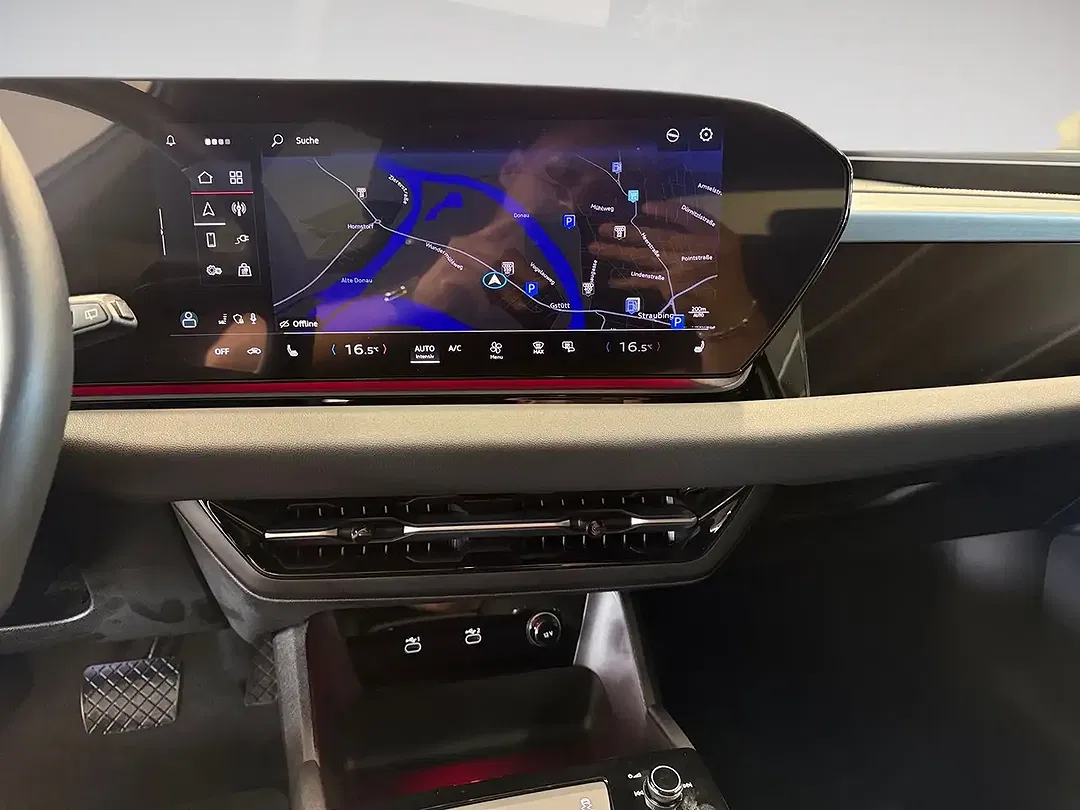 Audi A6 e-tron Avant - Thumbnail 11