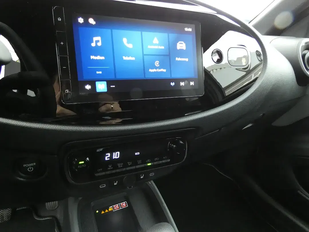 Toyota Aygo X 1.5 Hybrid Teamplayer - Thumbnail 12