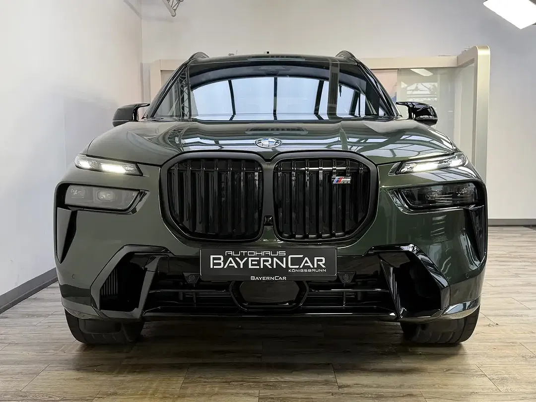 BMW X7 M - foto 2