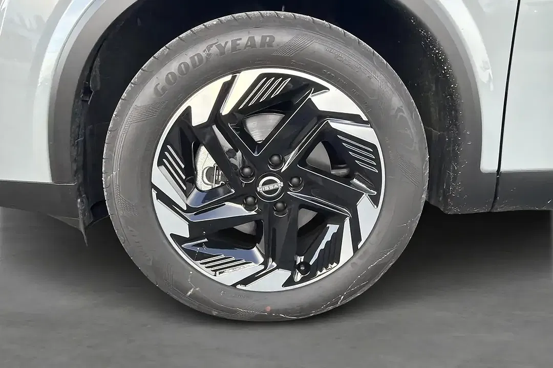 Nissan Qashqai - Thumbnail 9