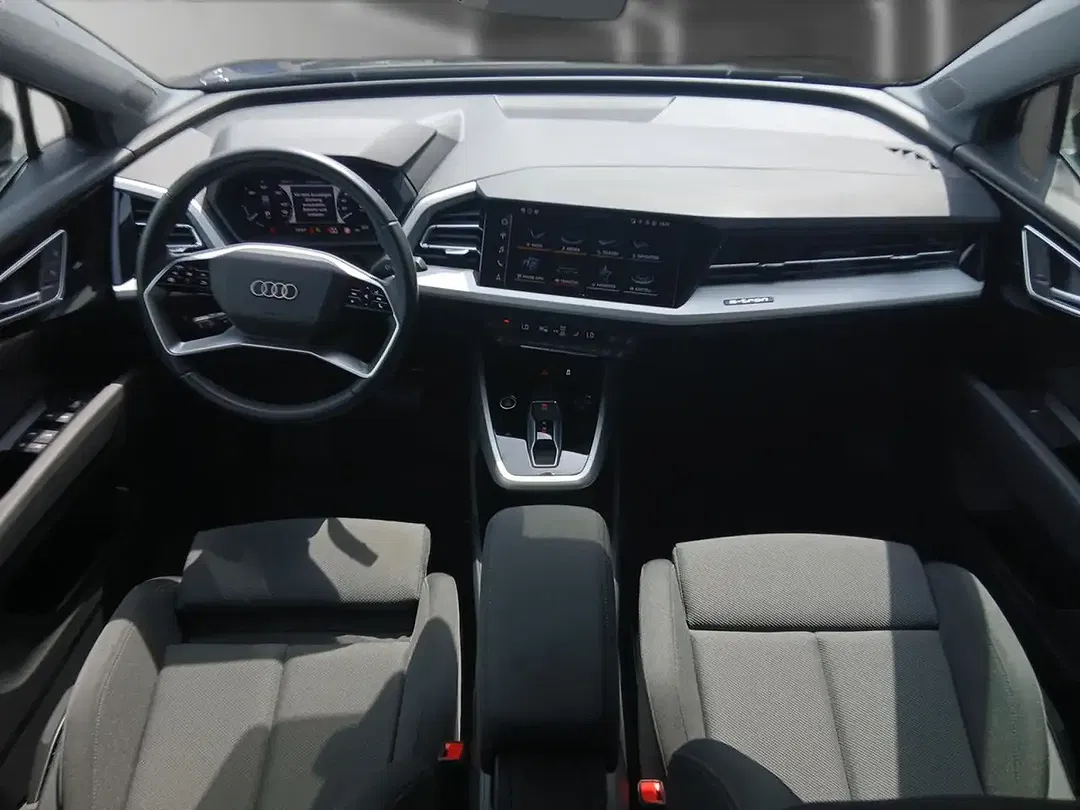 Audi Q4 e-tron 45 quattro - Thumbnail 10
