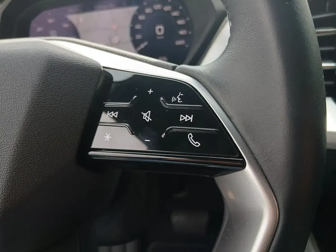 Audi Q4 e-tron 45 quattro - Thumbnail 12