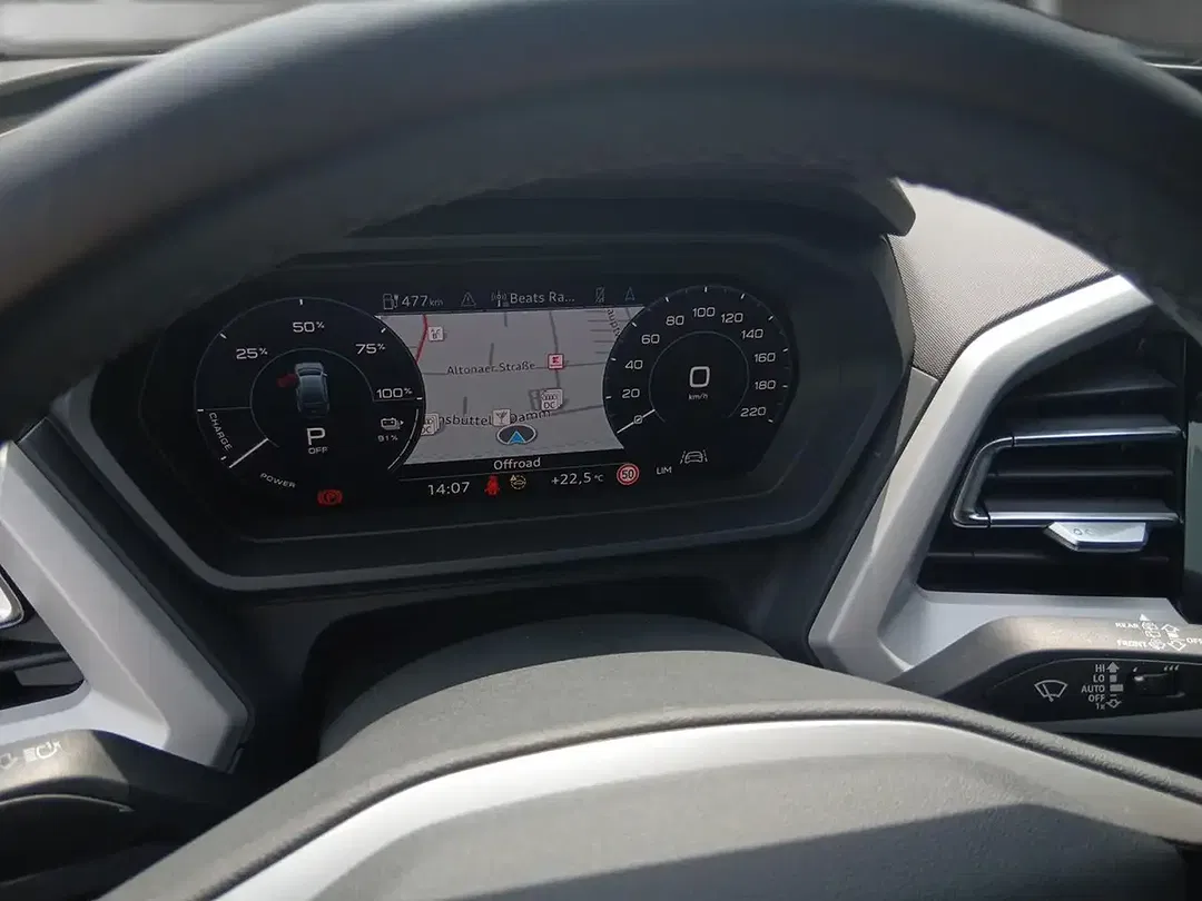 Audi Q4 e-tron 45 quattro - Thumbnail 14