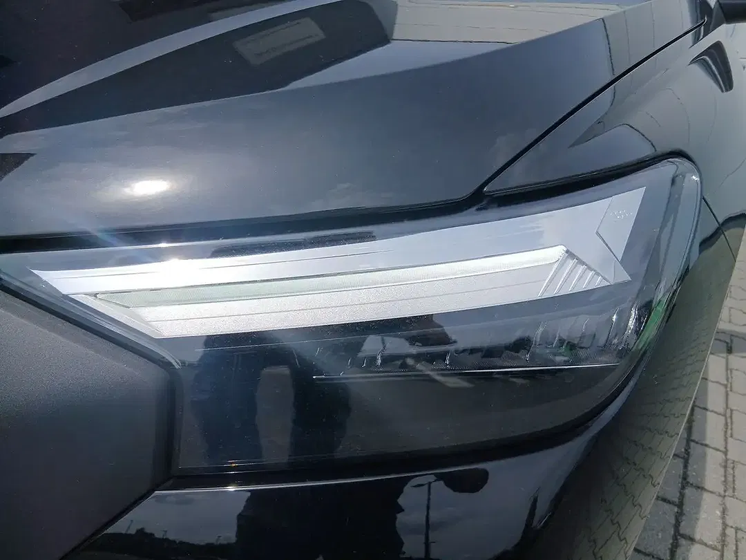 Audi Q4 e-tron 45 quattro - Thumbnail 6