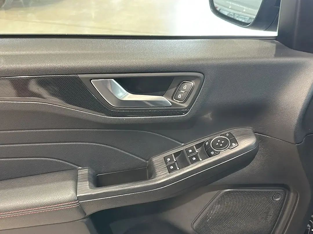 Ford Kuga ST-Line X - Thumbnail 7