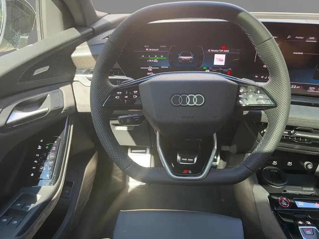 Audi SQ6 e-tron - Thumbnail 10