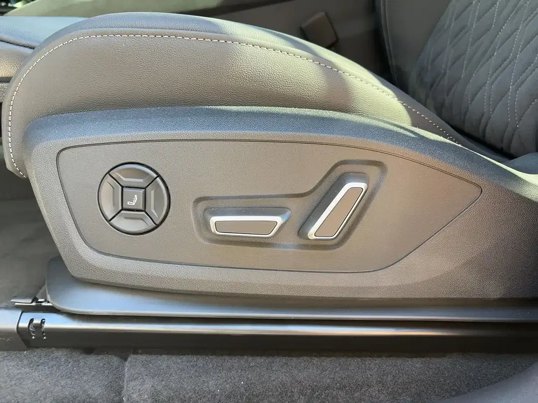 Audi SQ6 e-tron - Thumbnail 13