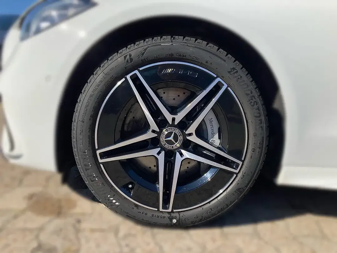 Mercedes-Benz C 180 AMG - Thumbnail 4