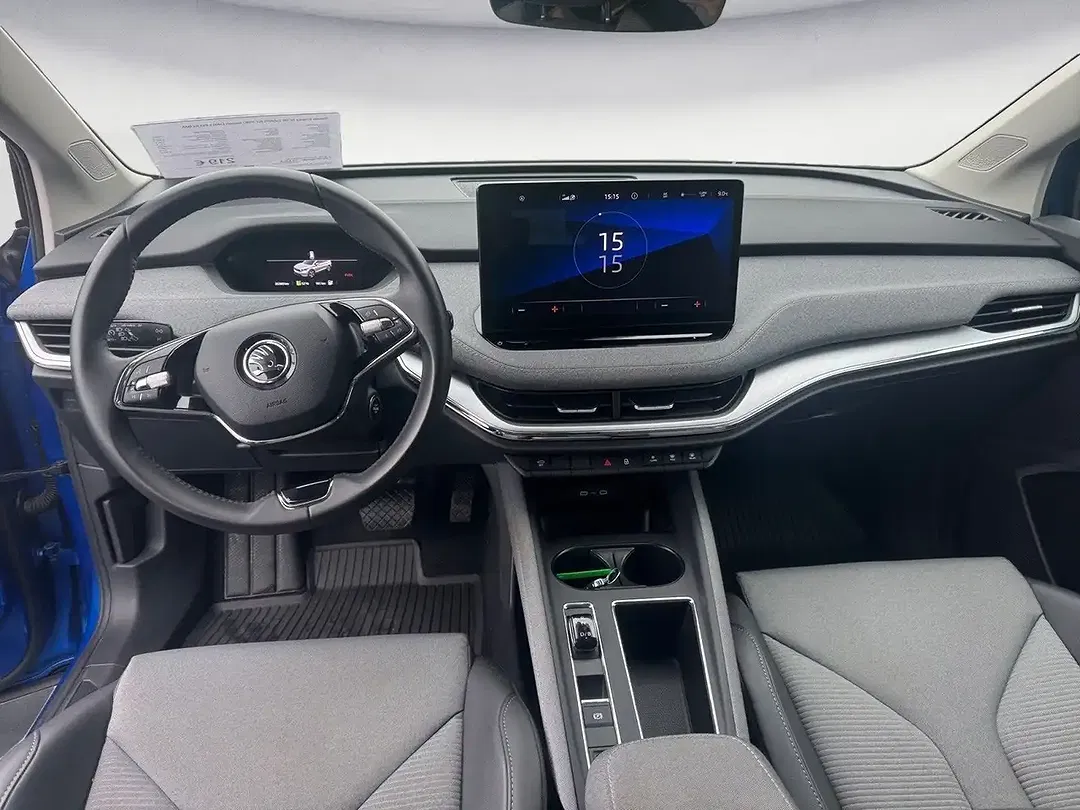 Skoda Enyaq 50 iV - Thumbnail 11