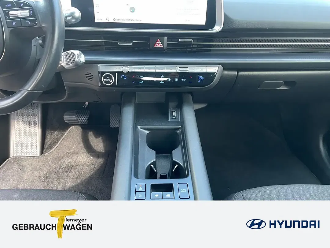 Hyundai IONIQ 6 - Thumbnail 13