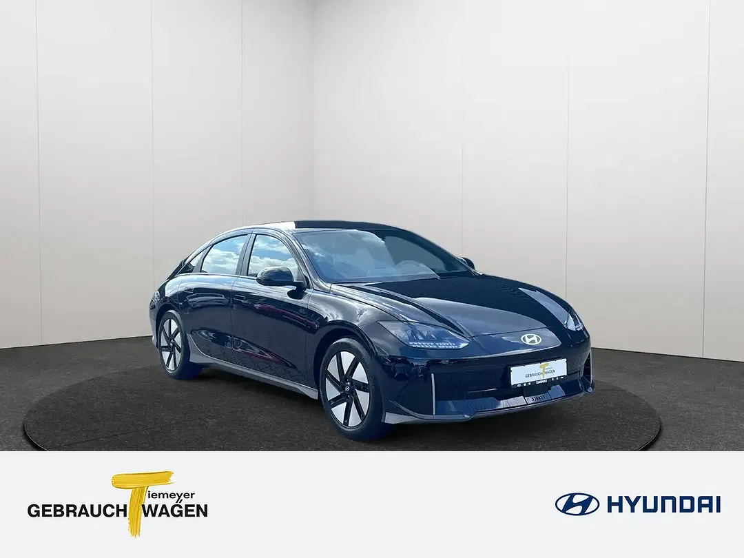 Hyundai IONIQ 6 - Thumbnail 3