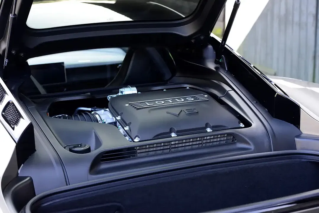 Lotus Emira V6 First Edition - foto 15