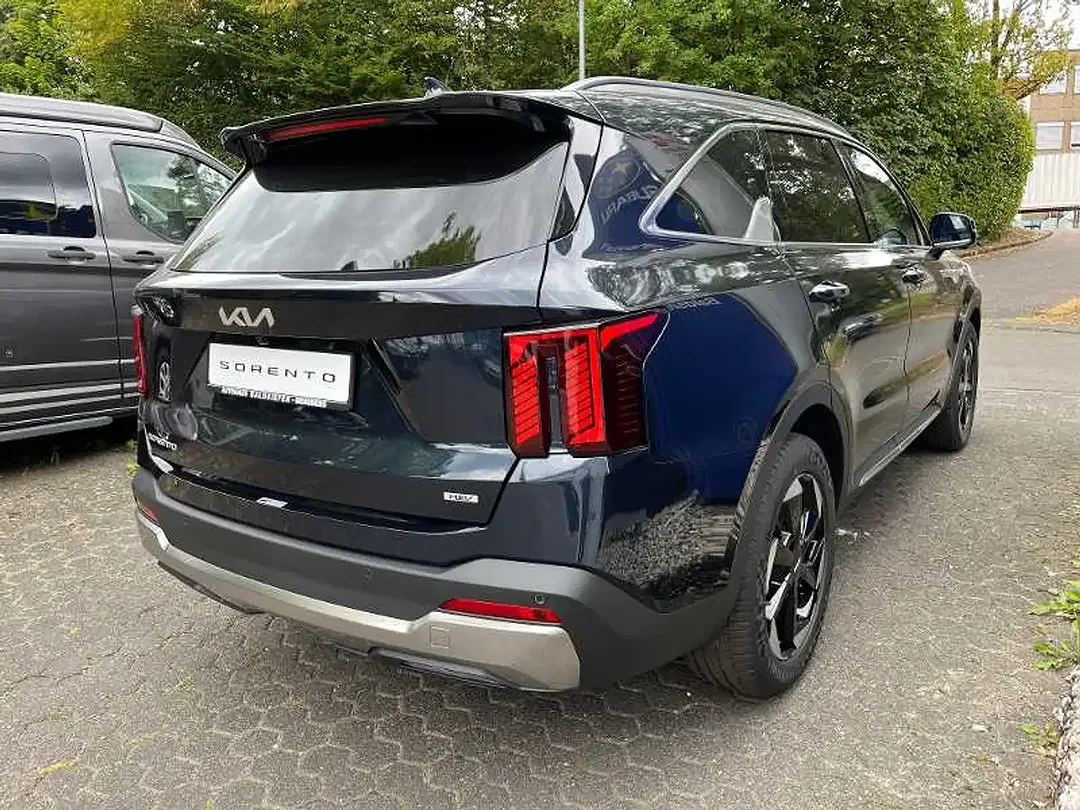 Kia Sorento 1.6 T-GDI Hybrid Platinum - Thumbnail 4