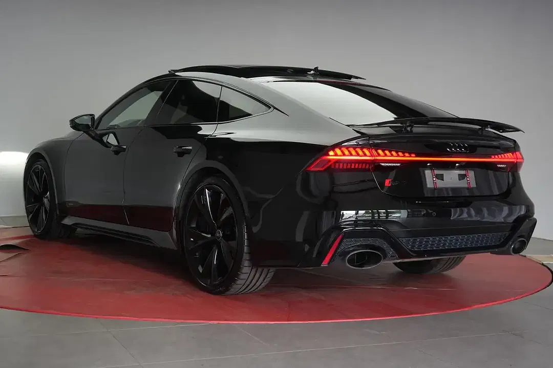 Audi RS7 4.0 TFSI quattro - Thumbnail 3