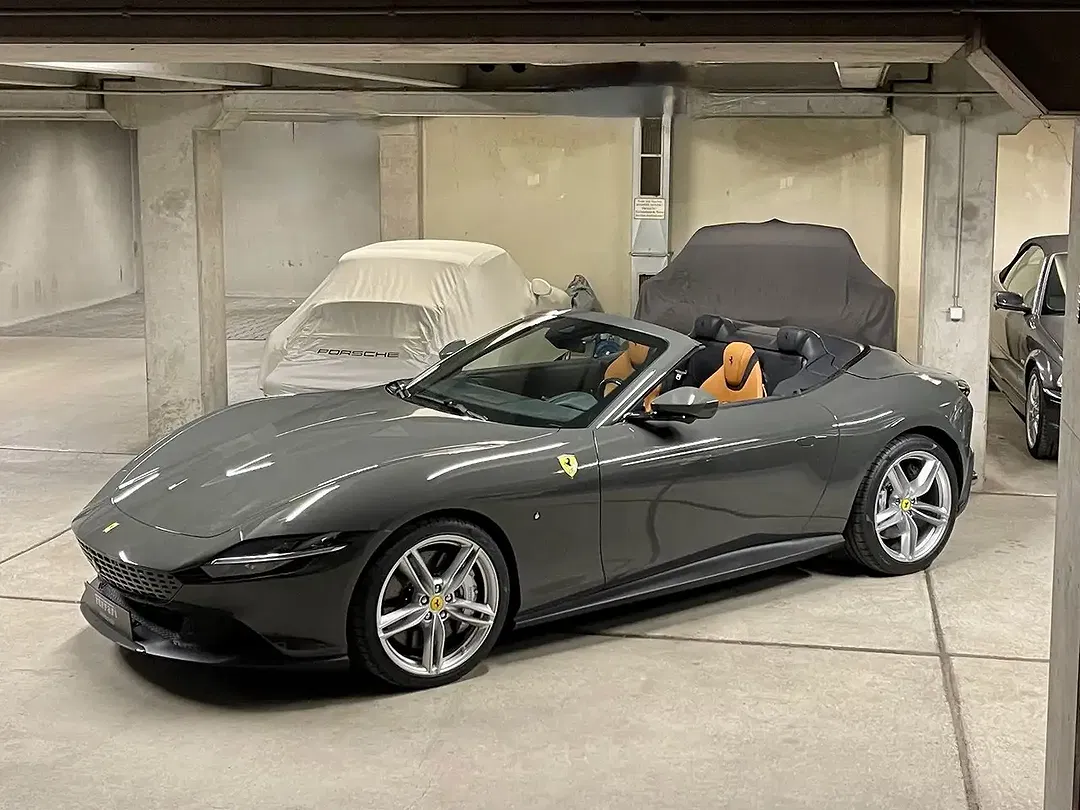 Ferrari Roma Spider - Thumbnail 3