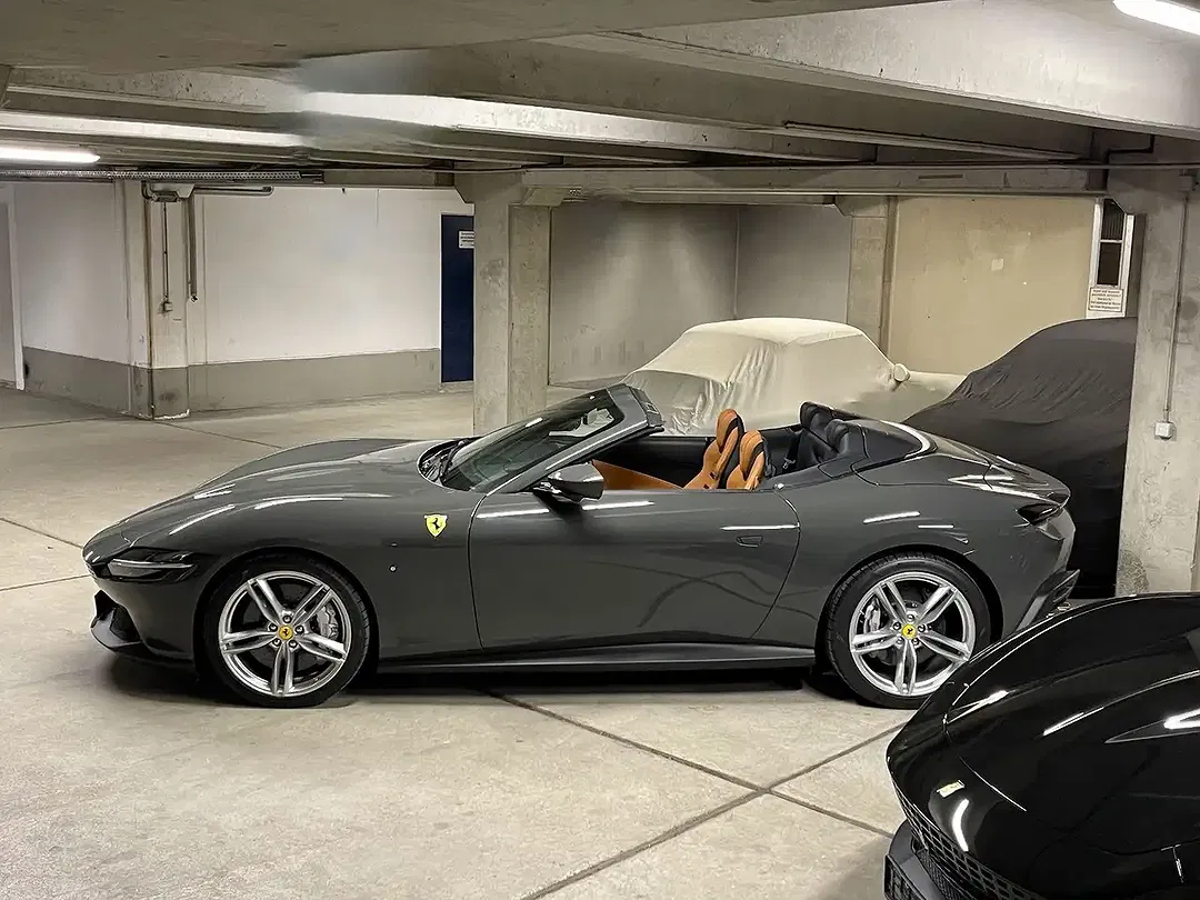 Ferrari Roma Spider - Thumbnail 5
