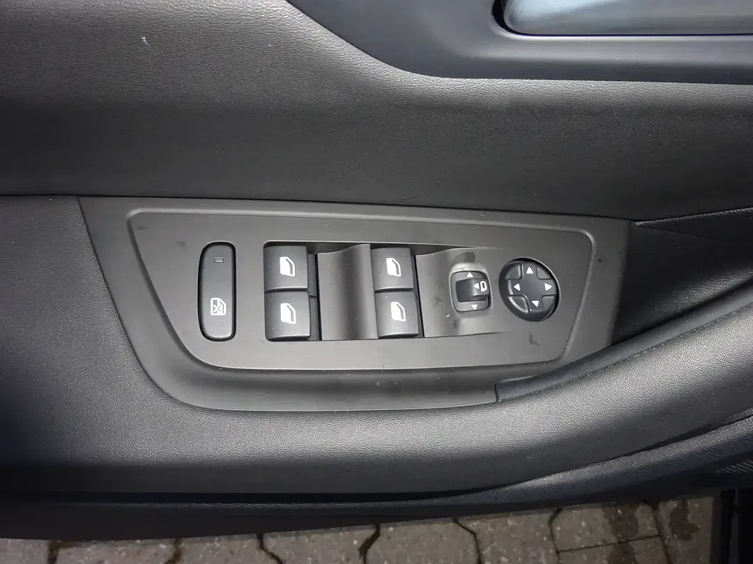Peugeot 508 180 Hybrid Allure - Thumbnail 14