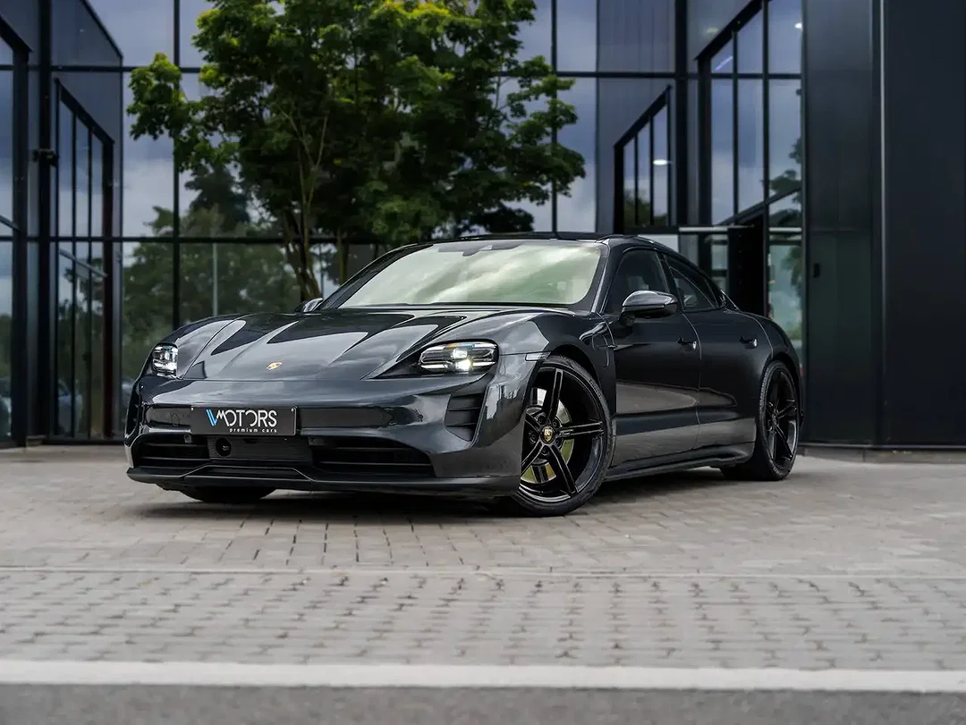 Porsche Taycan Performance Sport Chrono Plus - Afbeelding 1