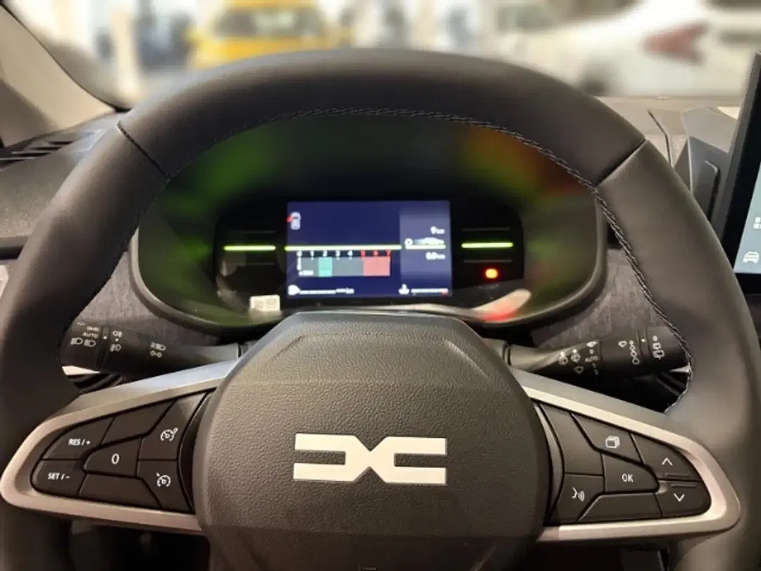 Dacia Jogger TCe Essential Journey - Thumbnail 7