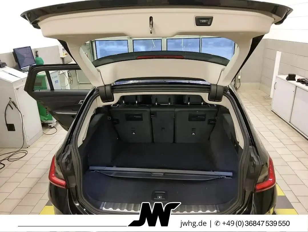 BMW 320 Touring - Thumbnail 10