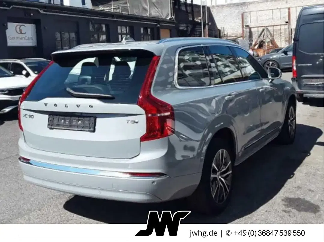 Volvo XC90 PHEV AWD Core - Thumbnail 4