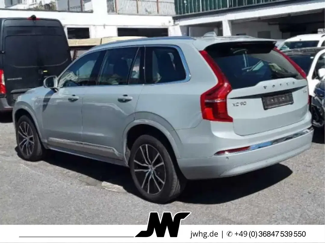 Volvo XC90 PHEV AWD Core - Thumbnail 9