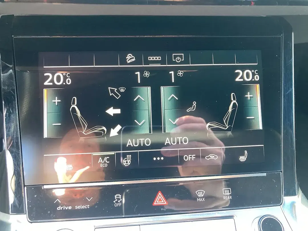 Audi e-tron 50 quattro - Thumbnail 12