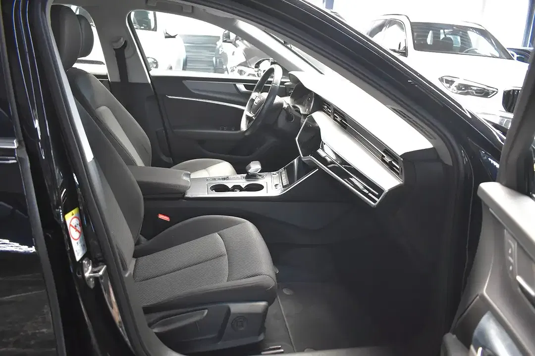 Audi A6 40 TDI Avant - Thumbnail 5