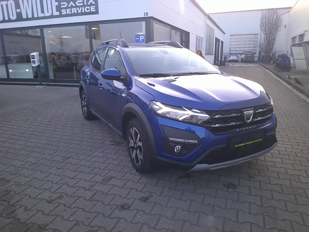 Dacia Sandero TCe Stepway Prestige - Thumbnail 3
