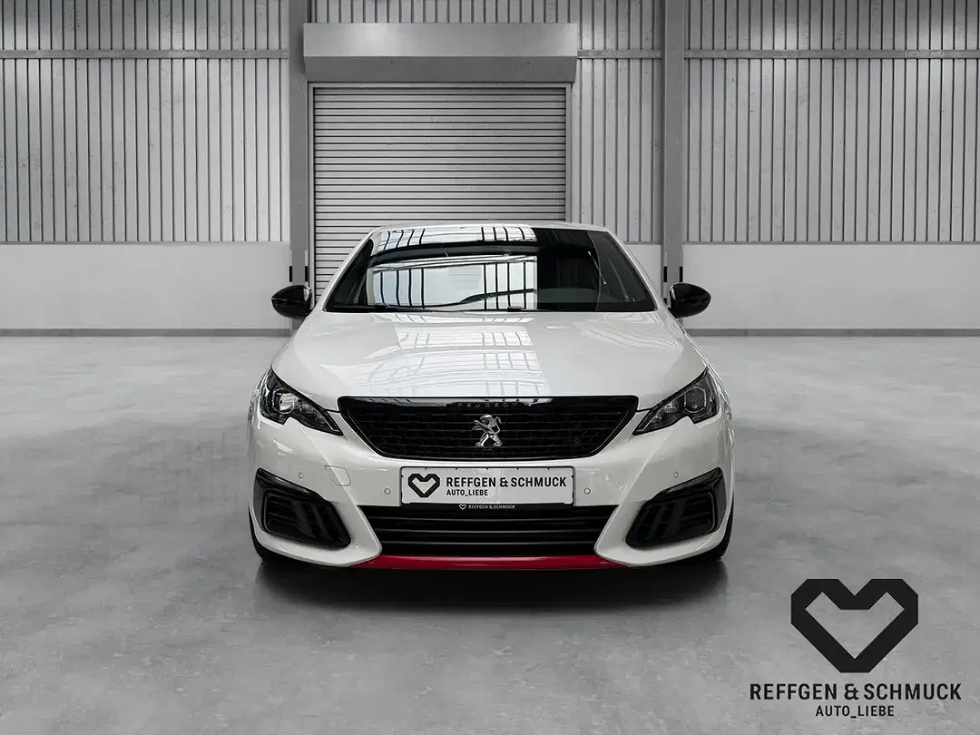 Peugeot 308 - foto 2