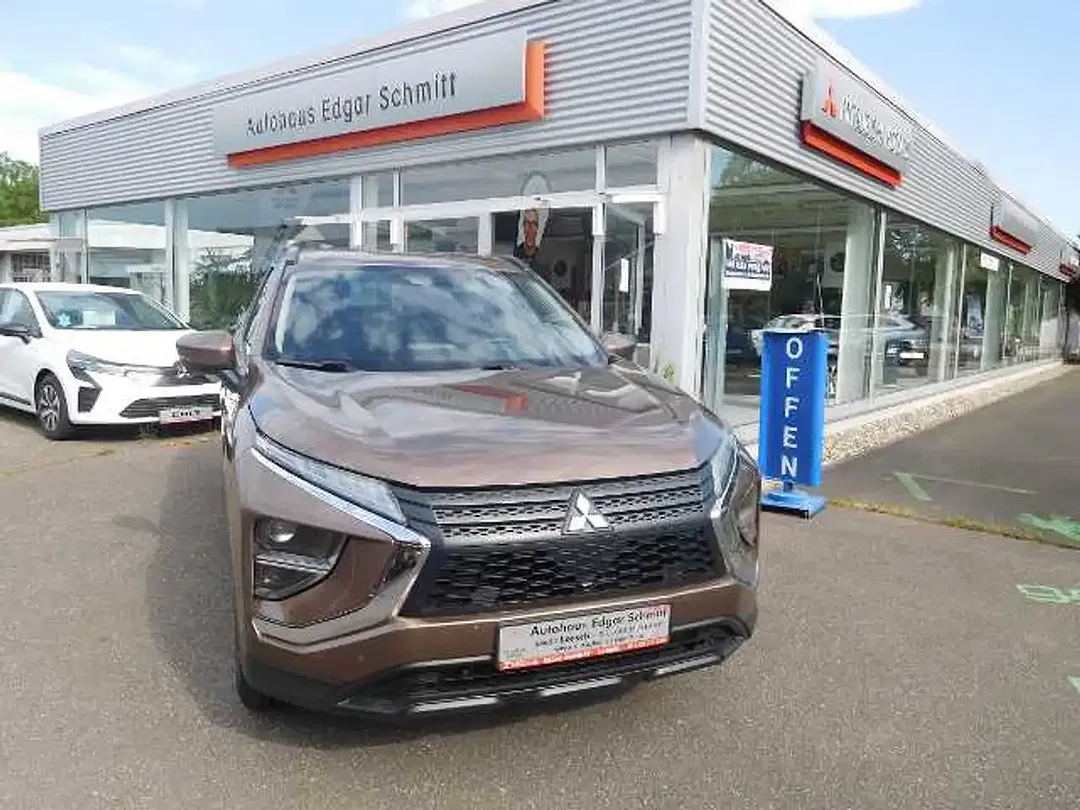 Mitsubishi Eclipse Cross 2.4 PHEV Hybrid Basis - foto 1
