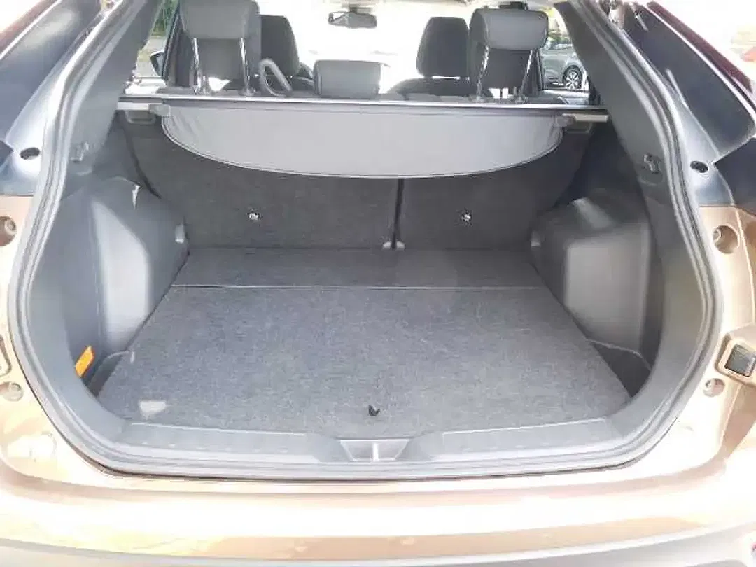 Mitsubishi Eclipse Cross 2.4 PHEV Hybrid Basis - Thumbnail 6