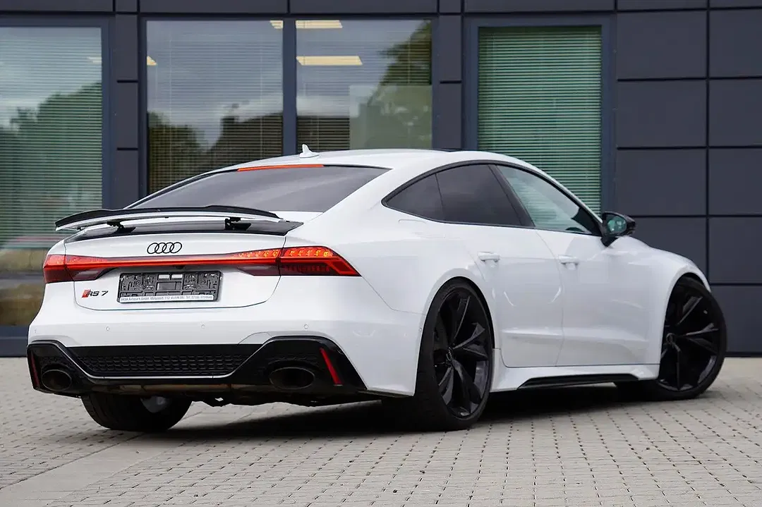 Audi RS7 4.0 TFSI quattro RS Sportback - Thumbnail 4
