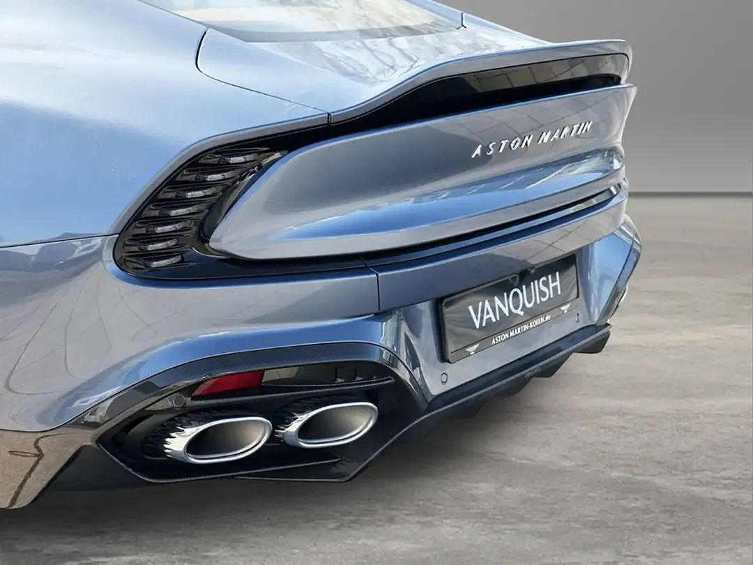Aston Martin Vanquish V12 - Thumbnail 15