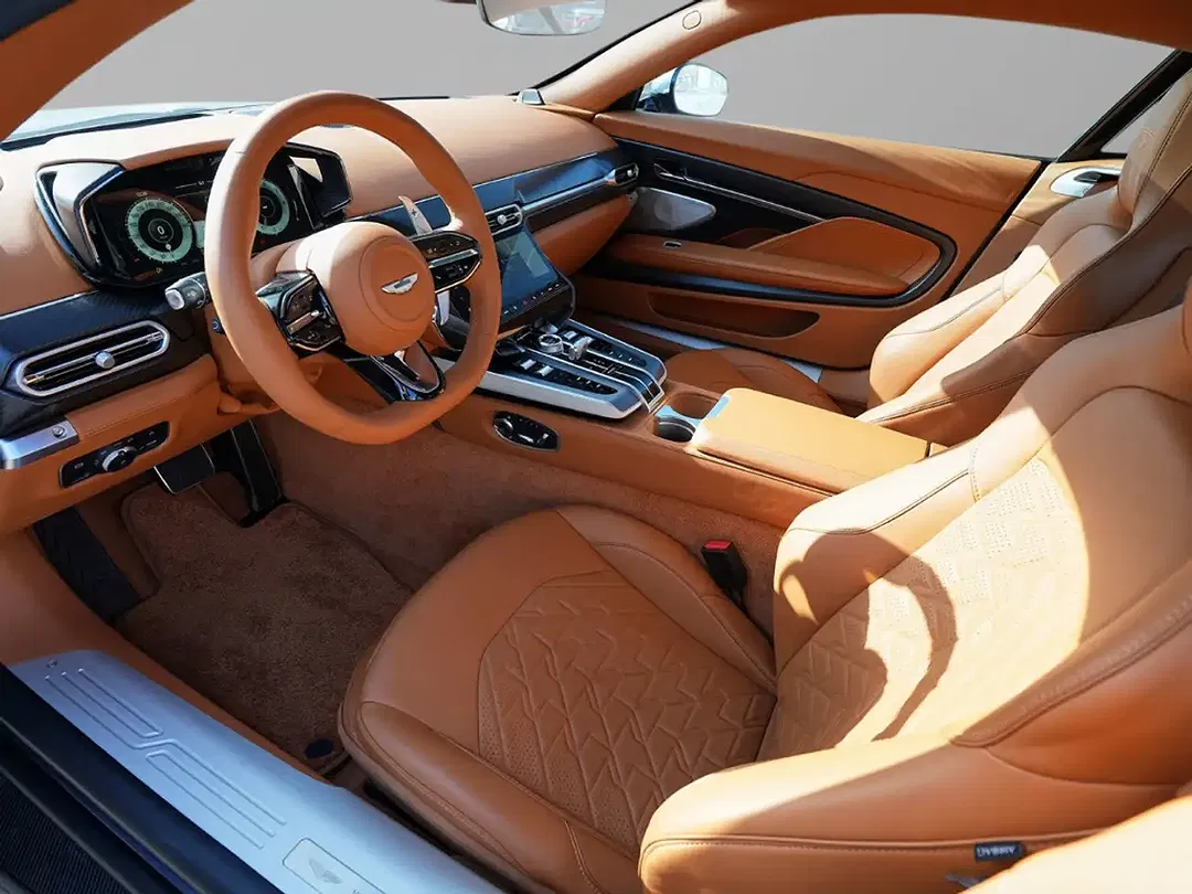 Aston Martin Vanquish V12 - Thumbnail 22