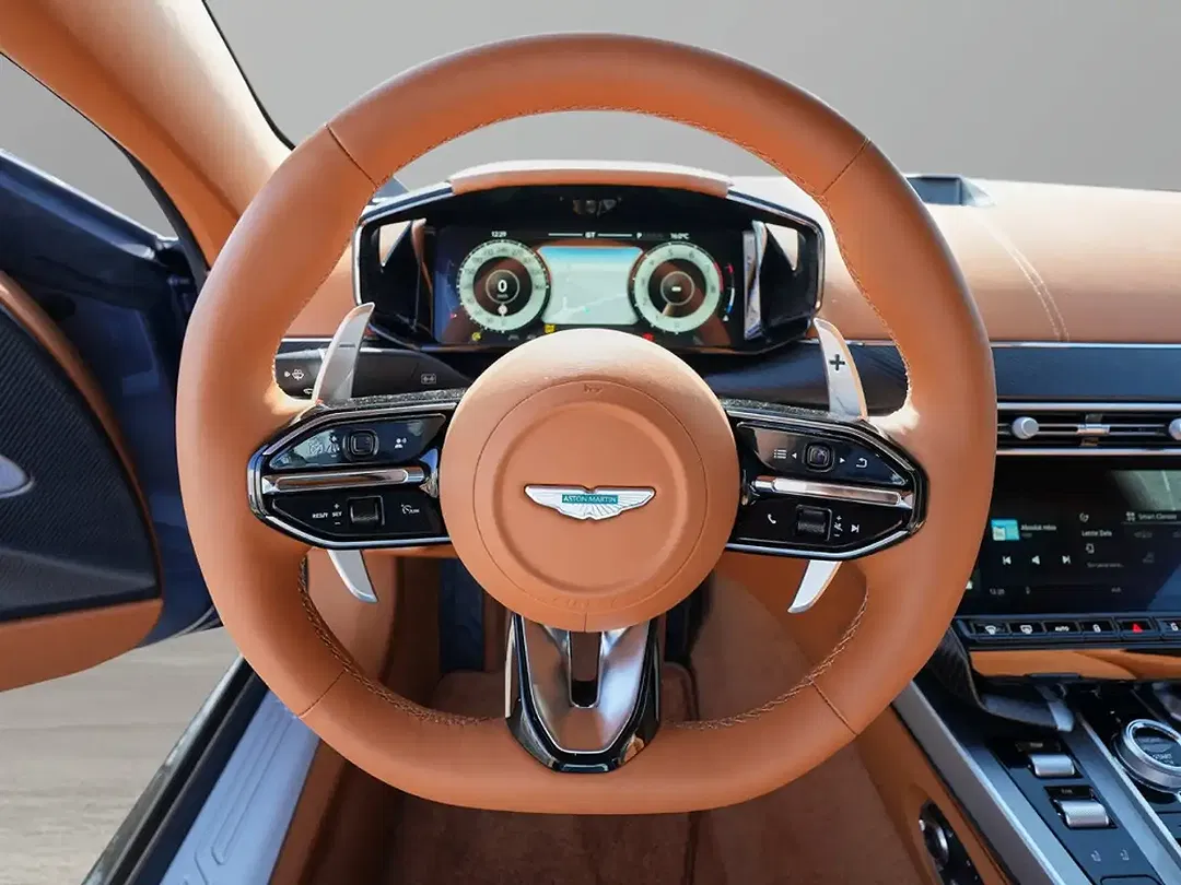 Aston Martin Vanquish V12 - Thumbnail 26