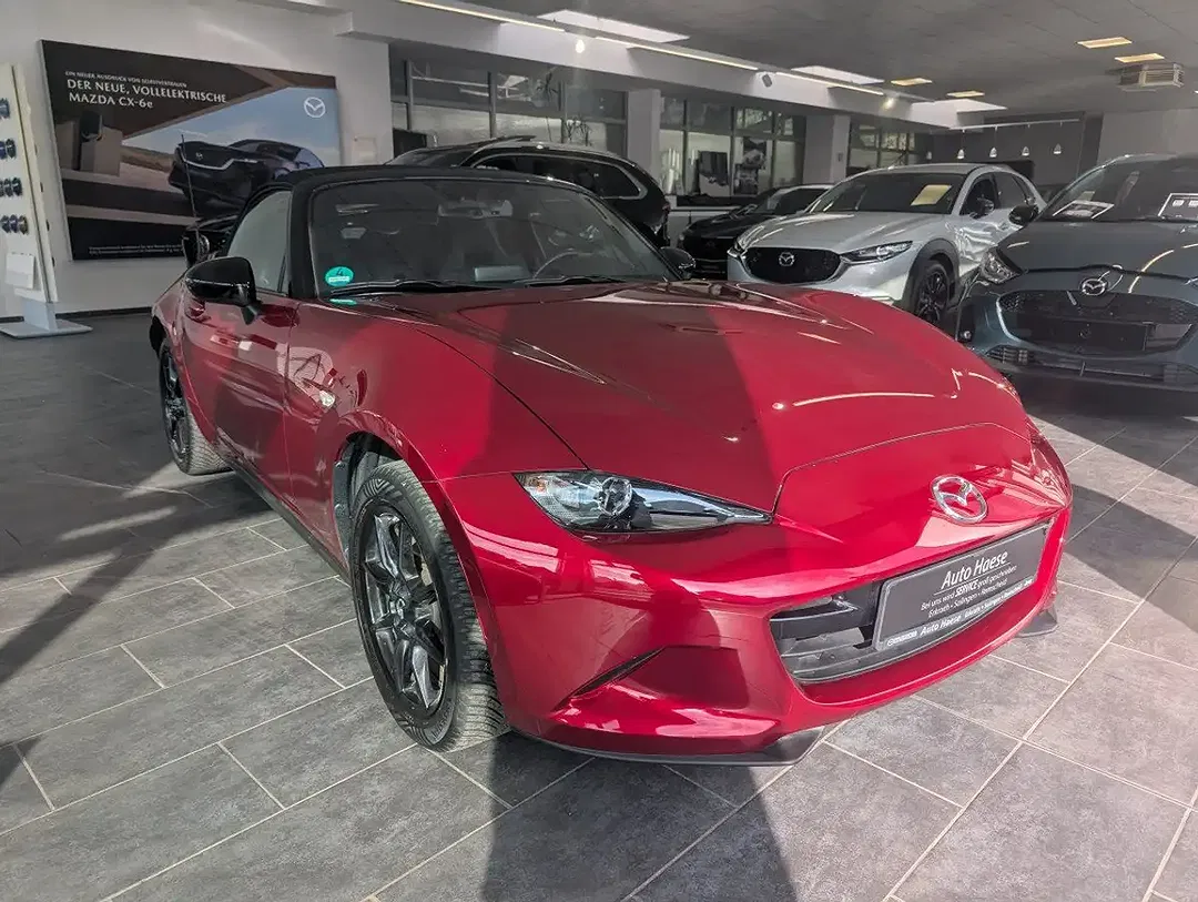 Mazda MX-5 1.5 Advantage - foto 1