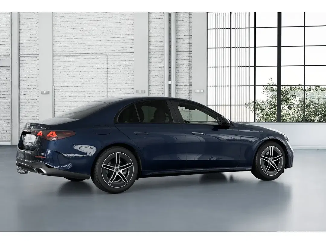 Mercedes-Benz E 220 4MATIC - Thumbnail 10