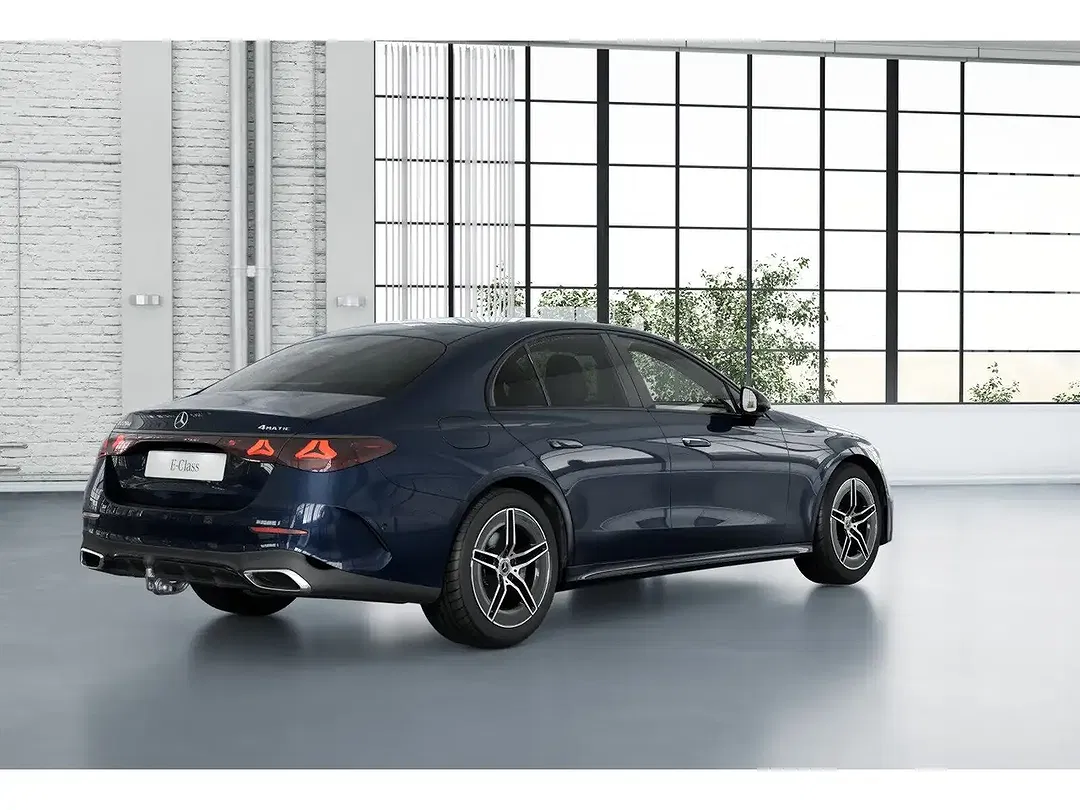 Mercedes-Benz E 220 4MATIC - Thumbnail 11