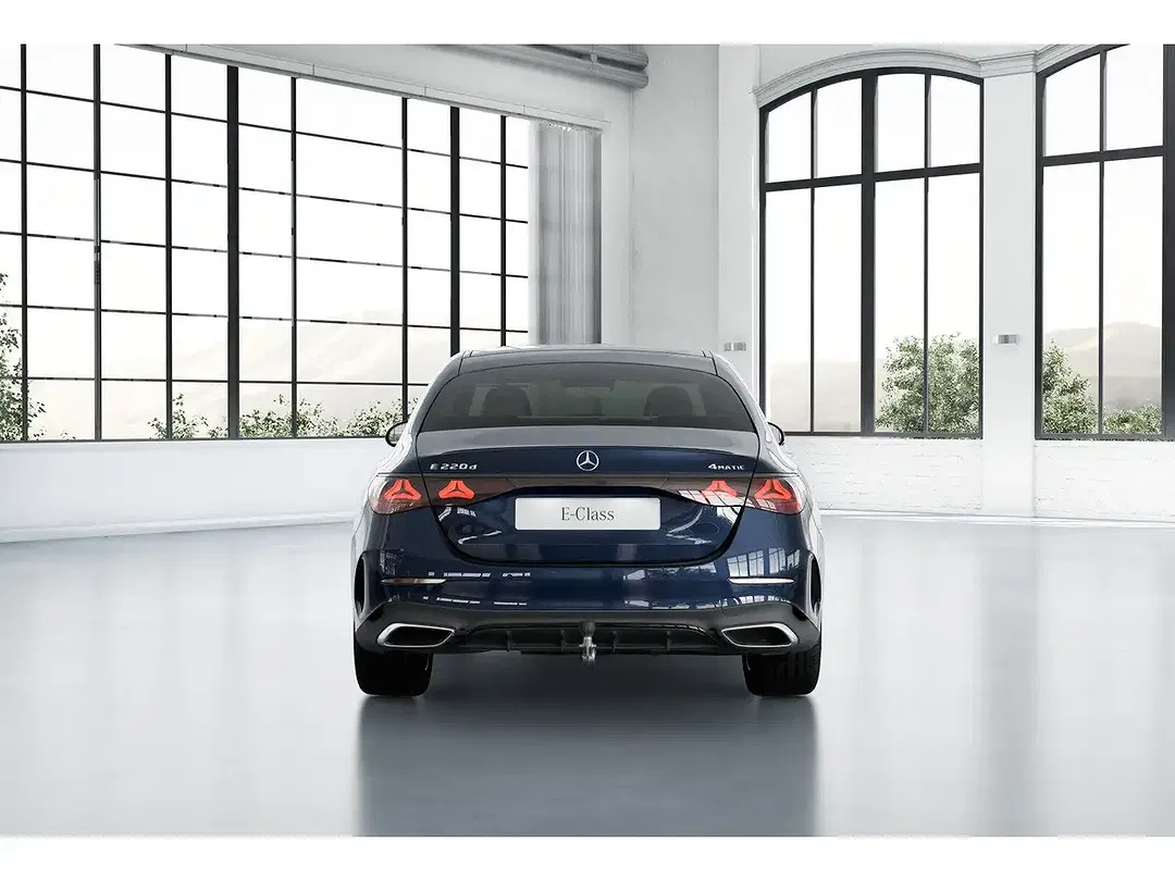 Mercedes-Benz E 220 4MATIC - Thumbnail 13